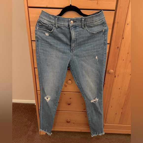 Express Denim - Express skinny jeans. High rise.